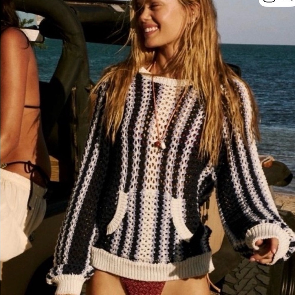 Free People Beach Dayton Navy Blue Knit Crochet Striped Sweater Crewneck Medium - Picture 5 of 5